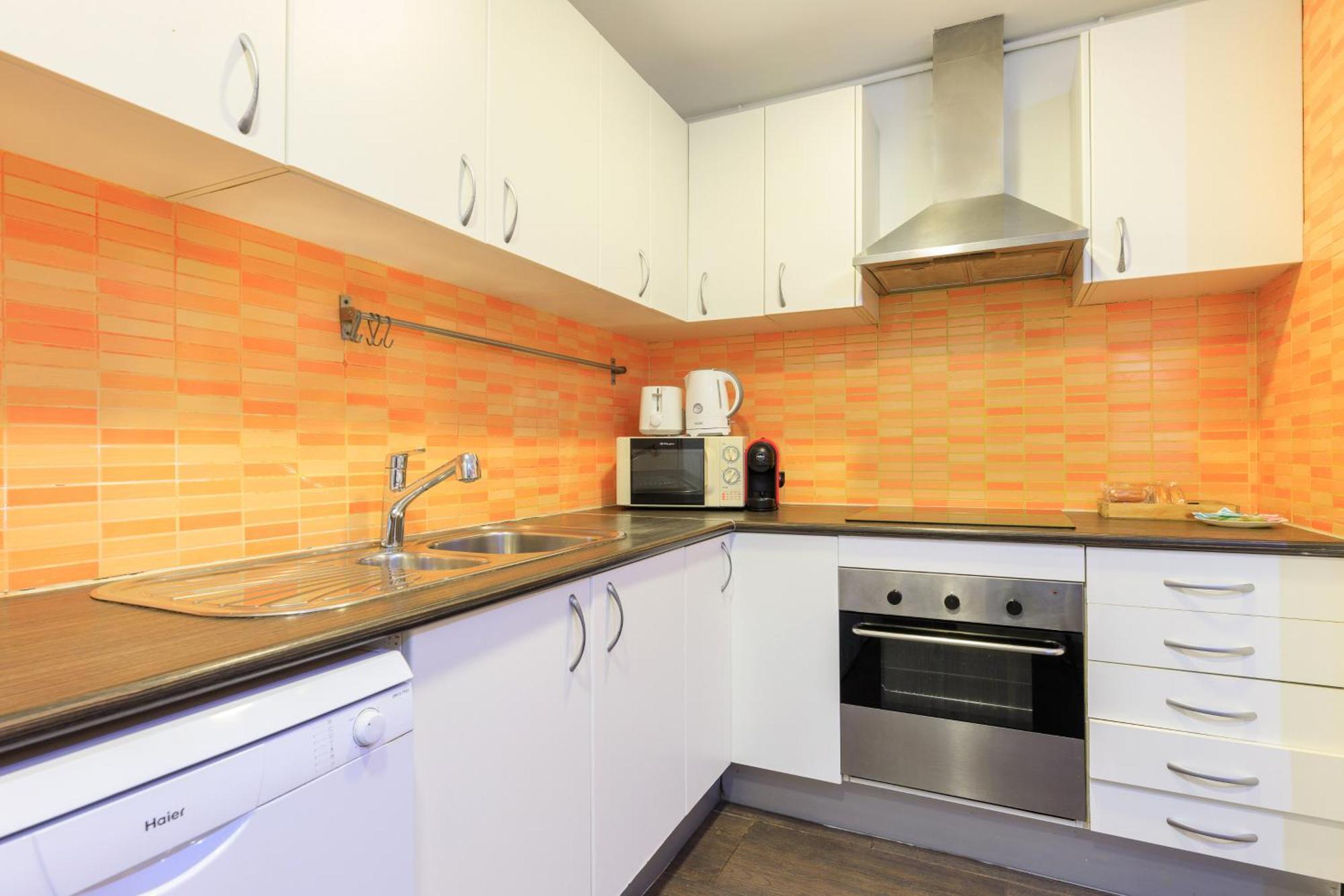 Housalia Corsega - Apartment 3 Bedrooms Next To Sagrada Familia Barcelona Exterior photo